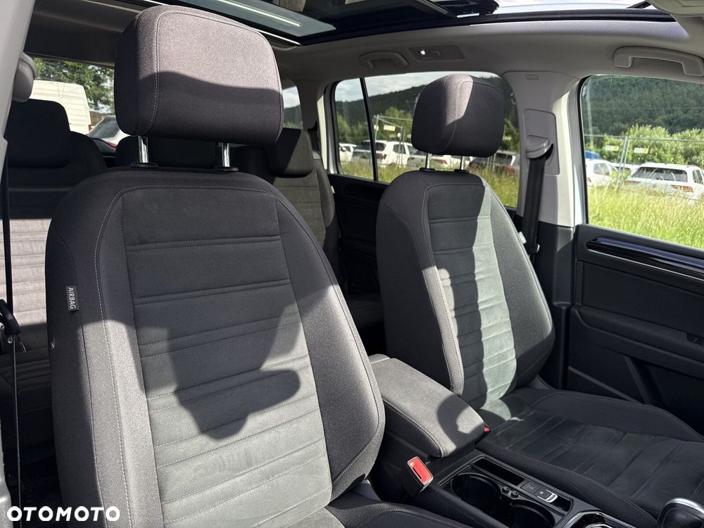 Volkswagen Touran 1.5 TSI EVO Highline DSG - 18