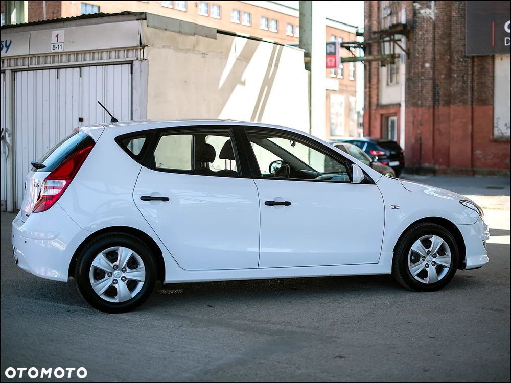 Hyundai i30 - 11