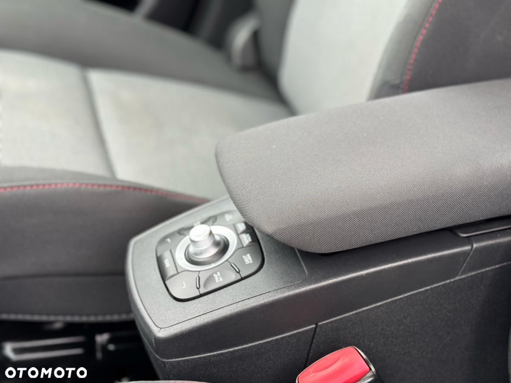 Renault Scenic 1.2 TCE Energy Bose - 12