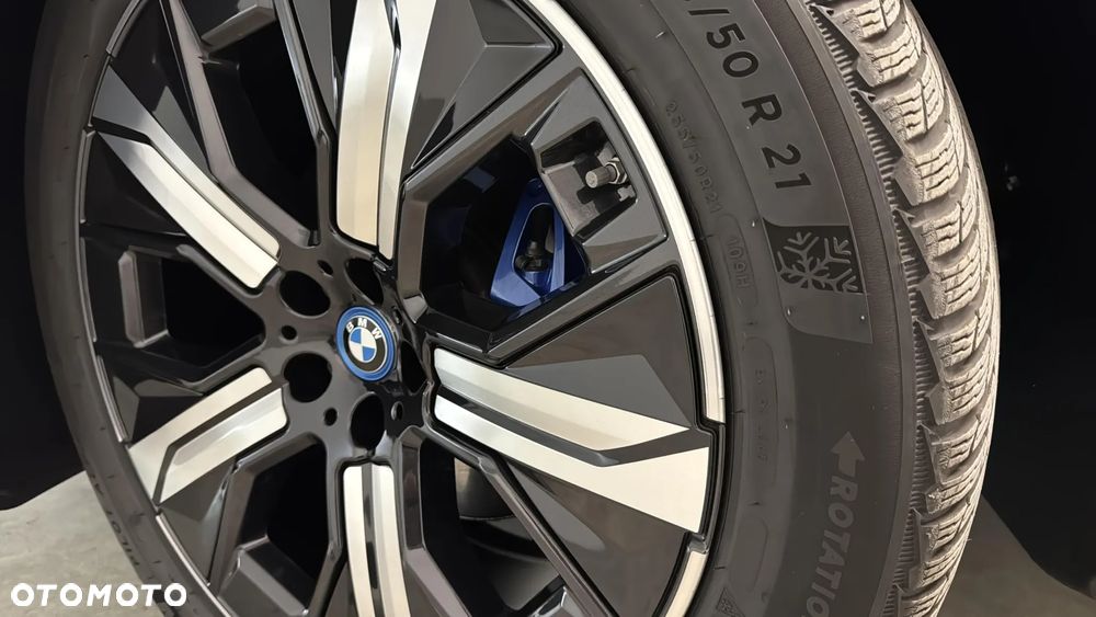 BMW iX xDrive40 76.6kWh - 21