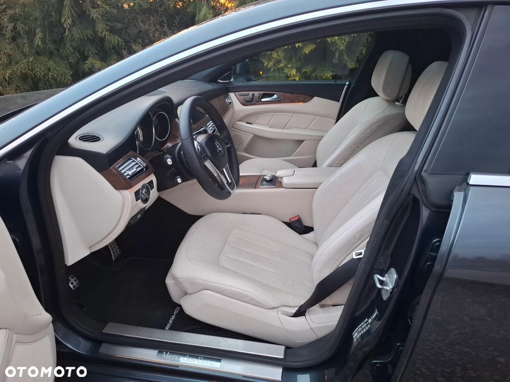 Mercedes-Benz CLS 350 CDI DPF 4Matic BlueEFFICIENCY 7G-TRONIC - 7