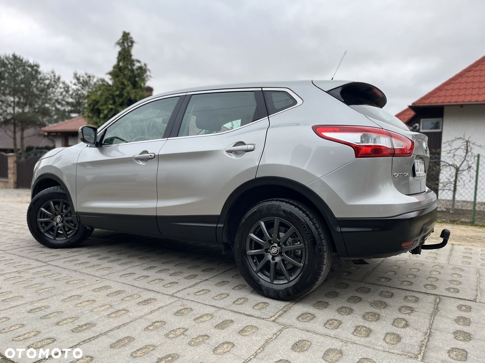 Nissan Qashqai 1.2 DIG-T Visia EU6 - 31