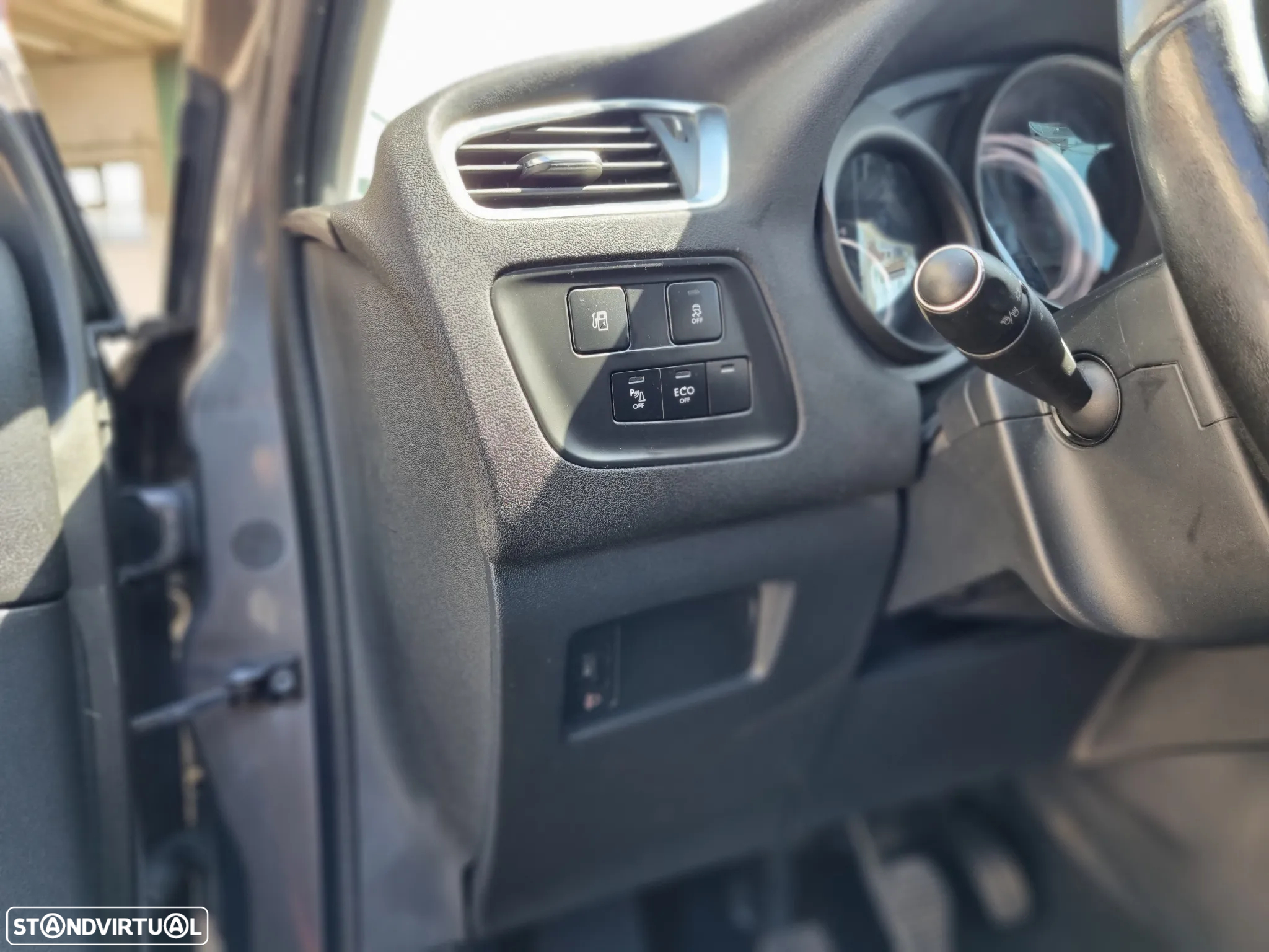 Citroën C4 1.6 BlueHDi Feel Edtion - 21