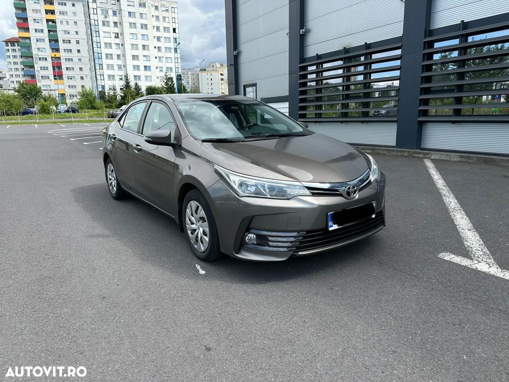 Toyota Corolla - 3