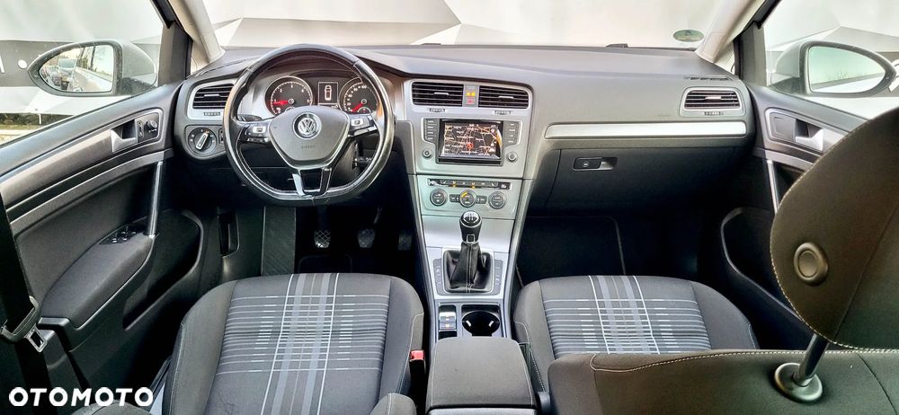 Volkswagen Golf 1.6 TDI 4Motion BlueMotion Technology Comfortline - 8