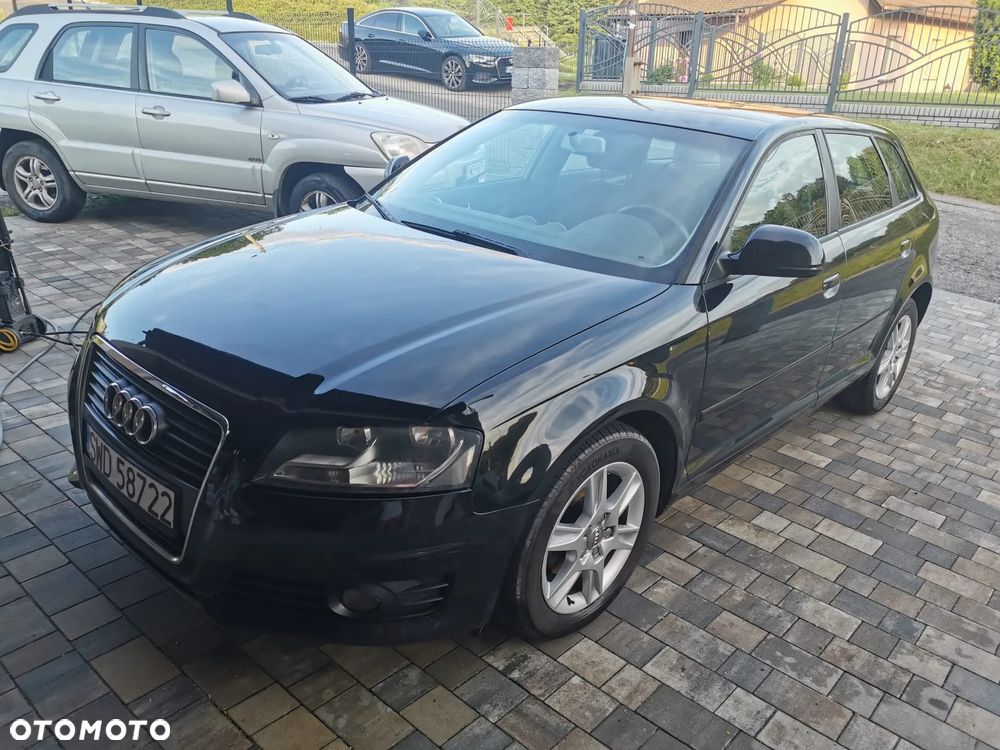 Audi A3 Sportback - 2
