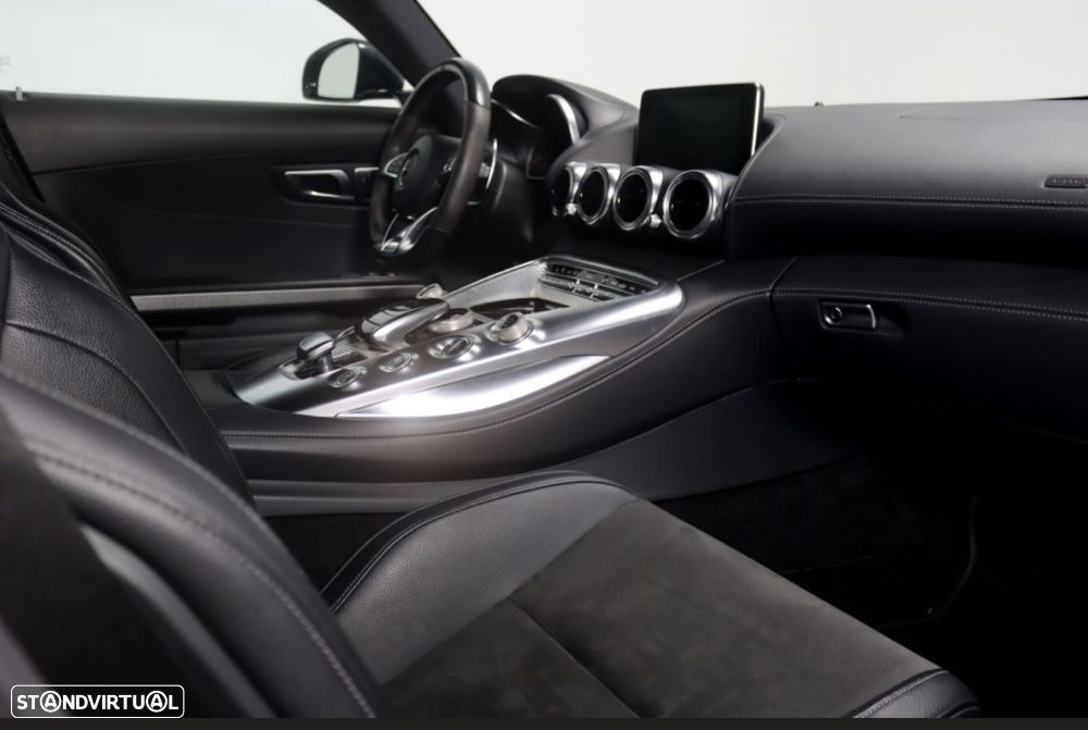 Mercedes-Benz AMG GT Speedshift 7G-DCT - 11