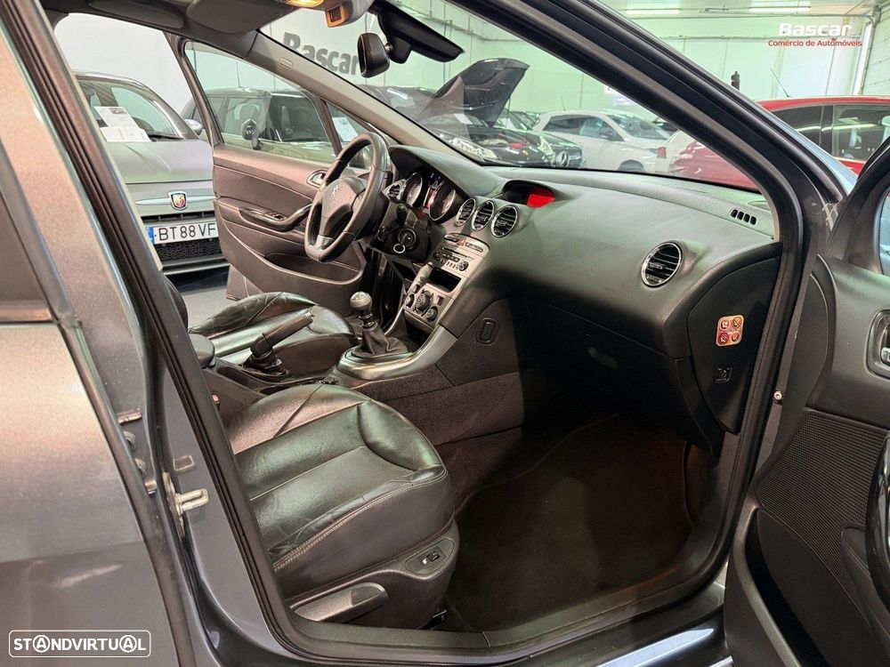 Peugeot 308 1.6 e-HDi Sportium CVM6 - 15