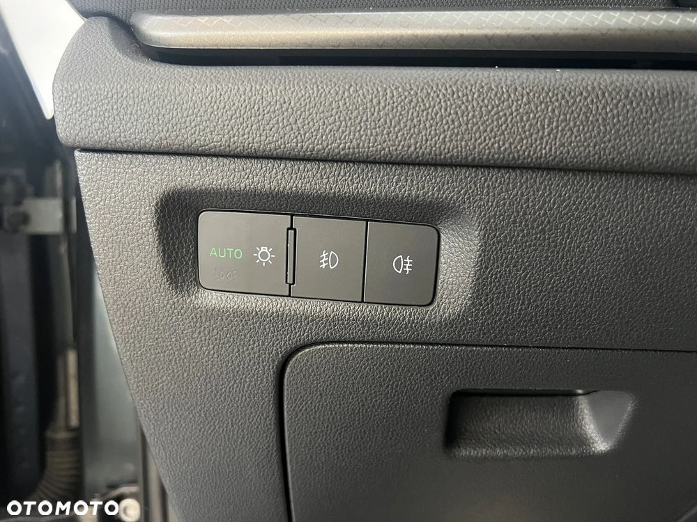 Skoda Octavia 2.0 TDI SCR Ambition DSG - 18