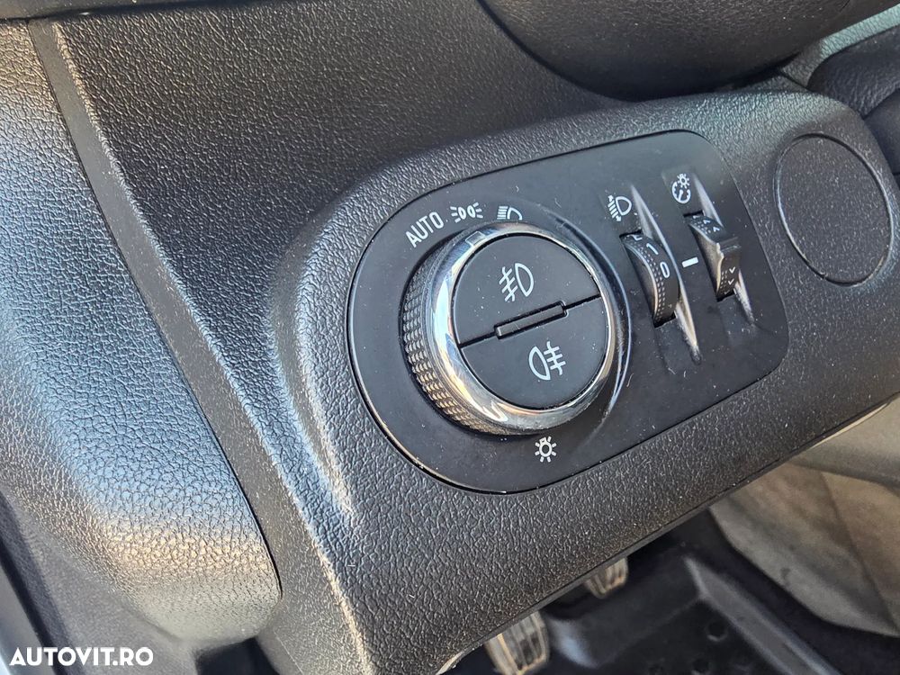 Opel Combo - 14