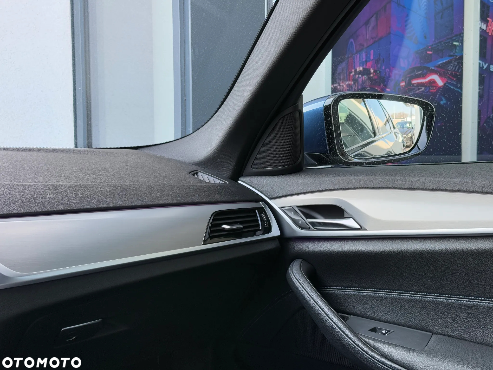 BMW Seria 5 - 16