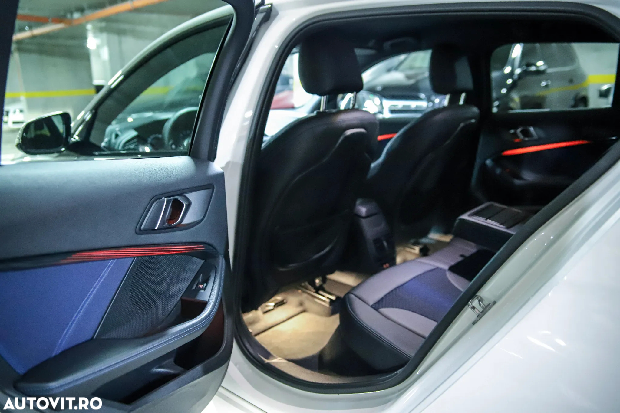 BMW Seria 1 118i Aut. M Sport - 11
