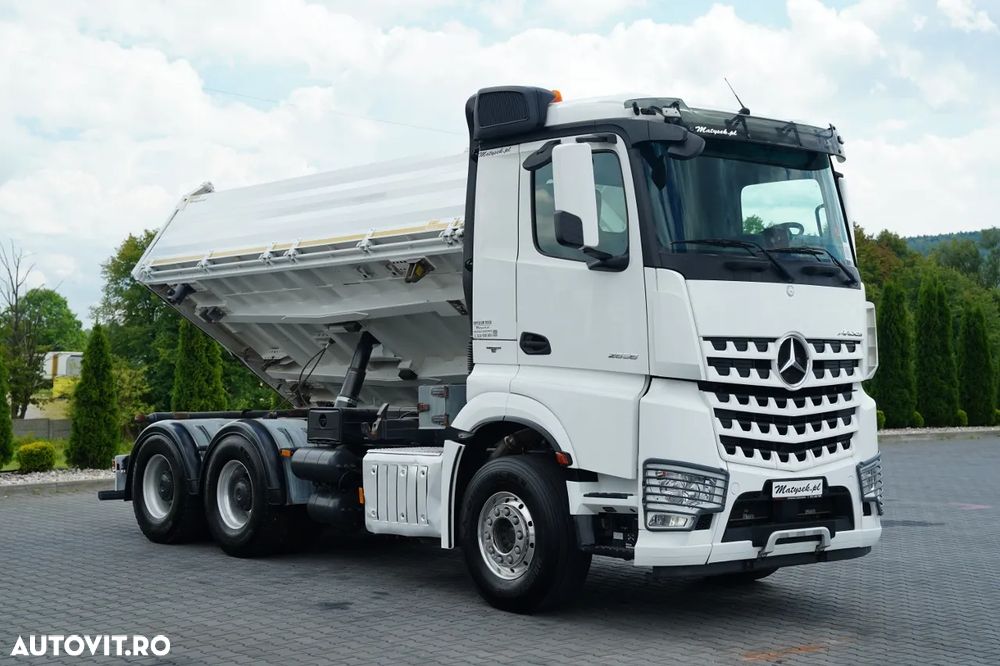 Mercedes-Benz AROCS 2658 / BASCULATOR 3 LATE / SARCINĂ UTILĂ 14 TONE / JANTE DIN ALIAJ / EURO 6 / - 11