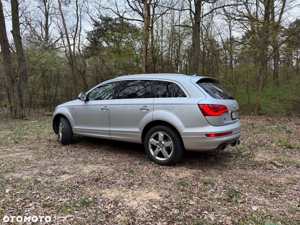 Audi Q7 - 3