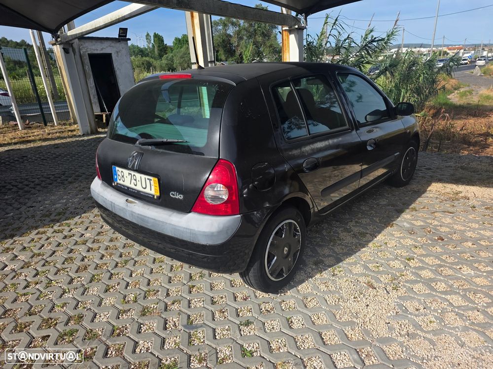 Renault Clio 1.2 16V Confort Dynamique - 6