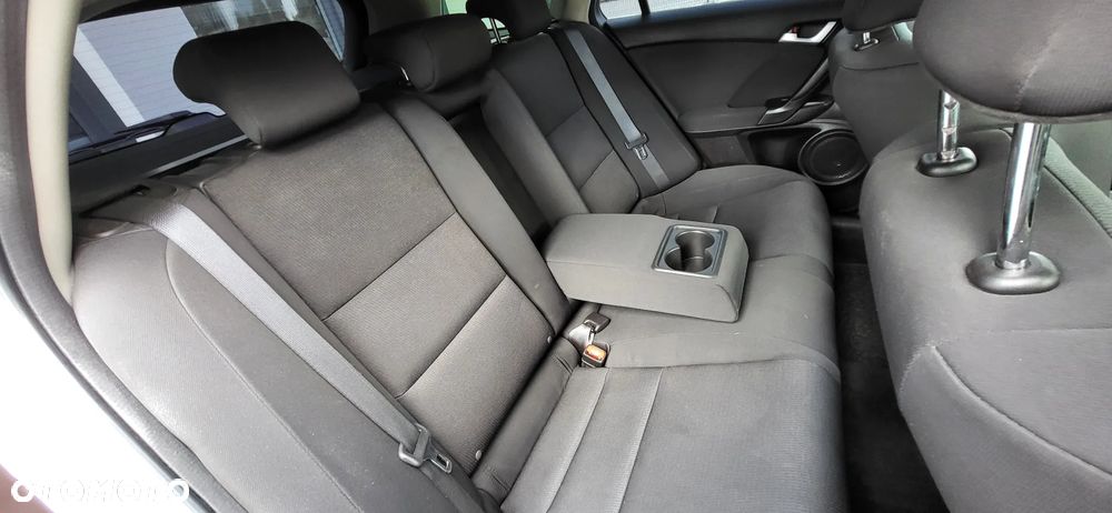 Honda Accord 2.0 Elegance - 25