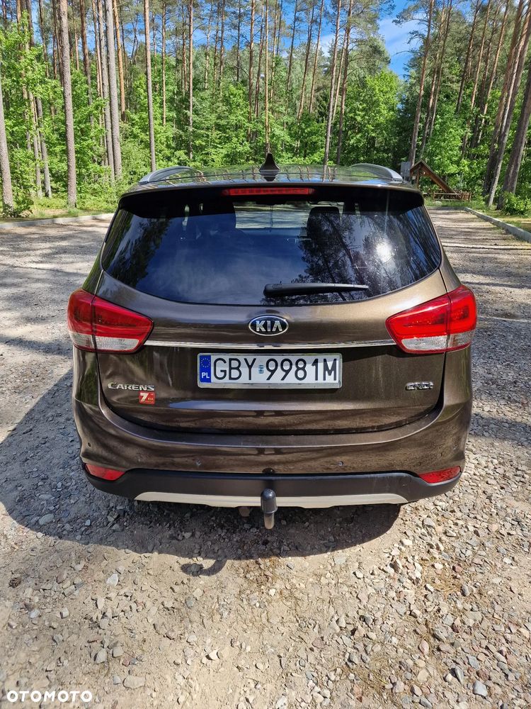 Kia Carens 1.7 CRDi L DCT - 6