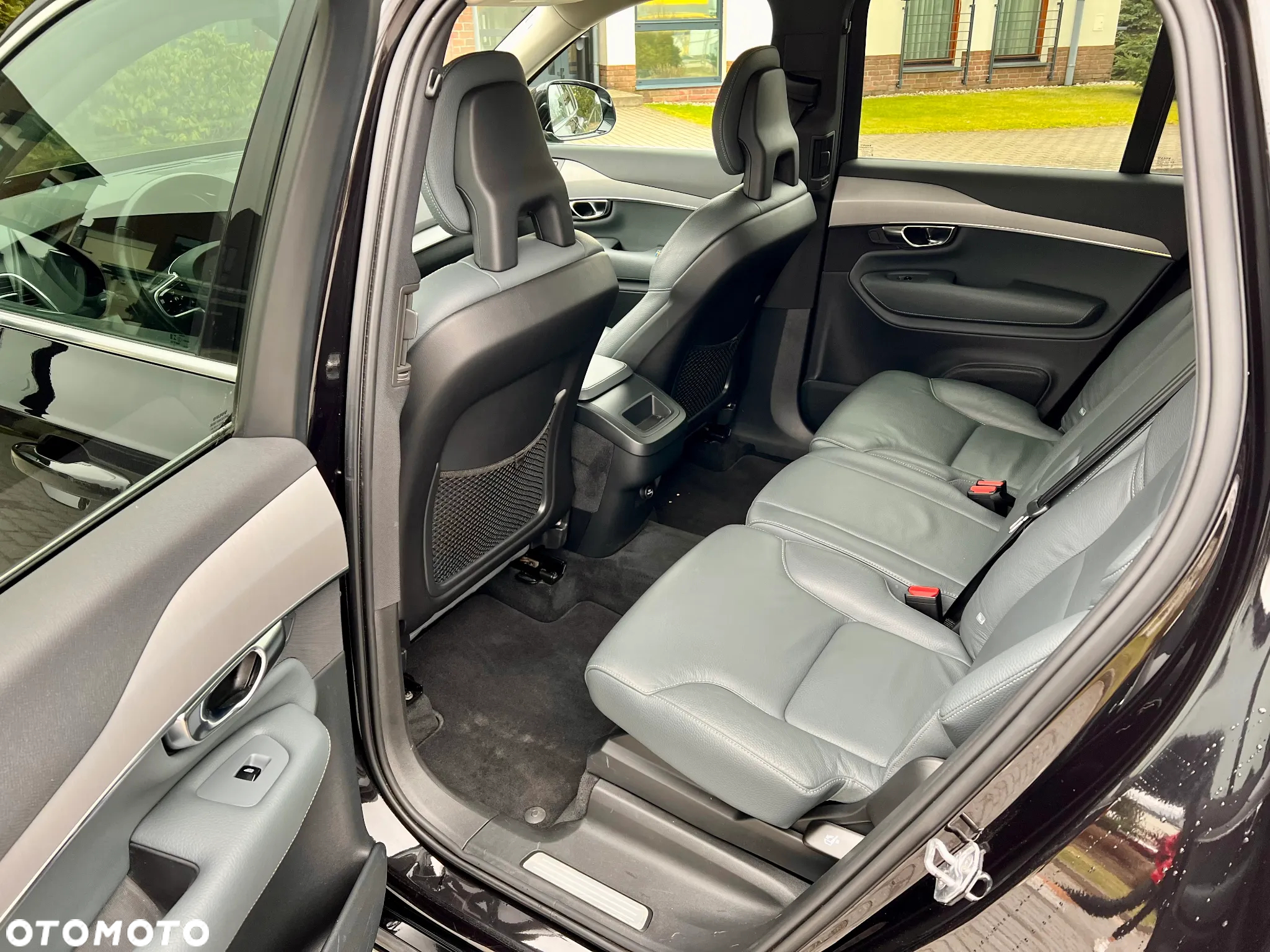 Volvo XC 90 B5 D AWD Geartronic Momentum - 37