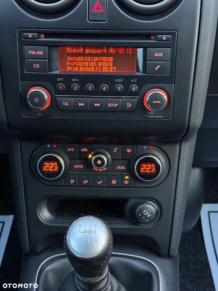 Nissan Qashqai 2.0 4x4 Tekna - 22