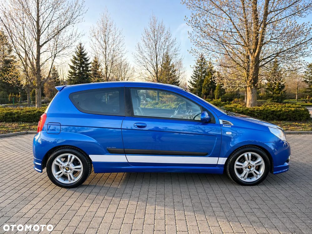 Chevrolet Aveo 1.4 16V LS - 8