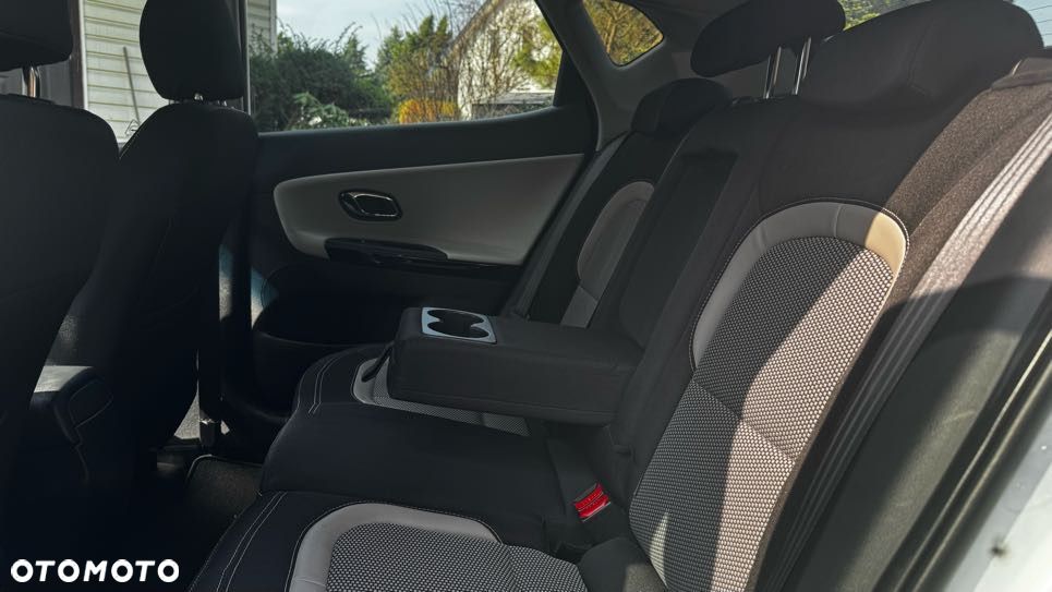 Kia Ceed 1.6 CRDi L - 17