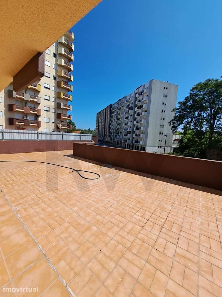 Apartamento T1 na Urbanização do Loreto - Coimbra - Grande imagem: 3/11