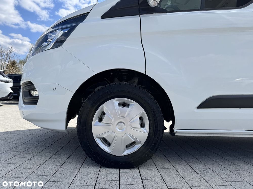 Ford Transit Custom - 22