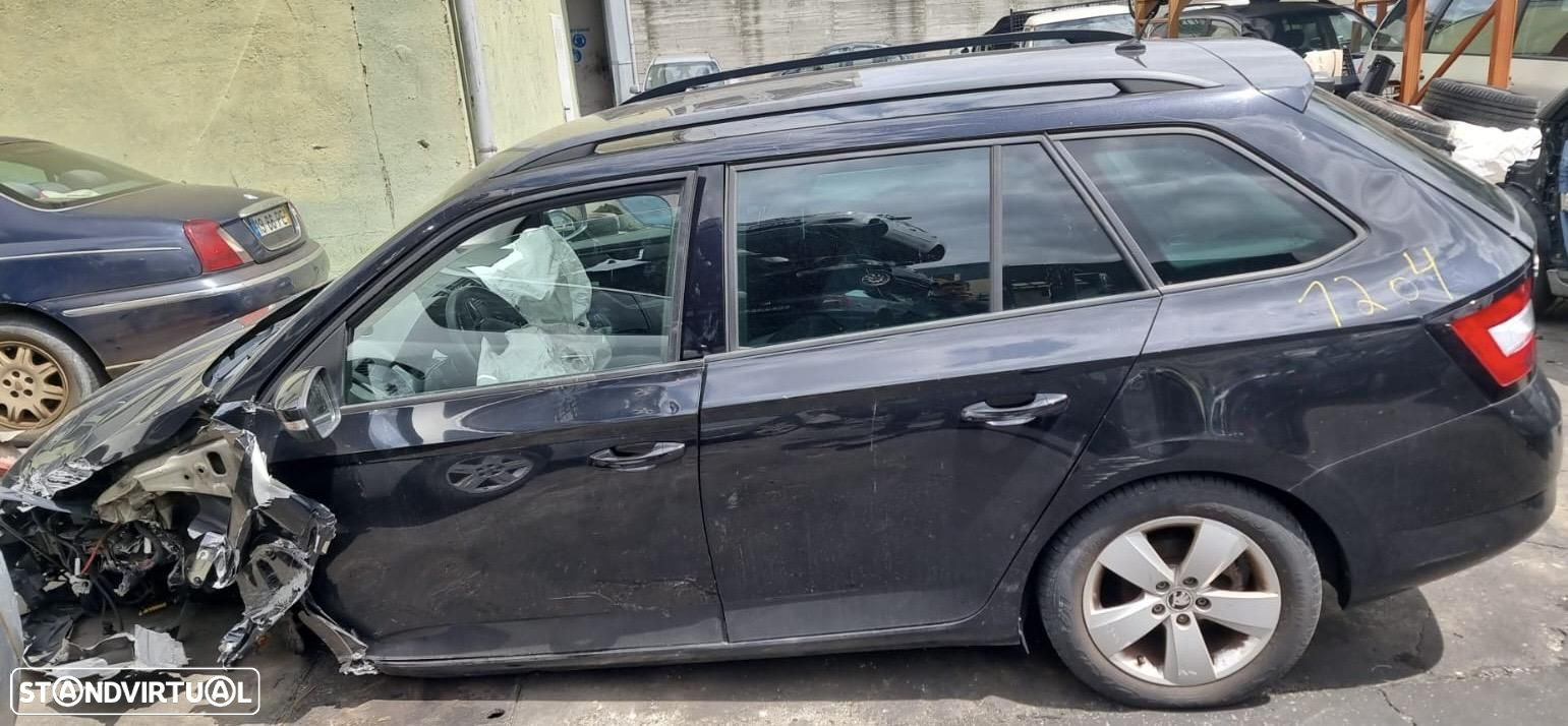 Carro para peças SKODA FABIA III (NJ3) 1.2 TSI de 2016 disponível para peças - 3