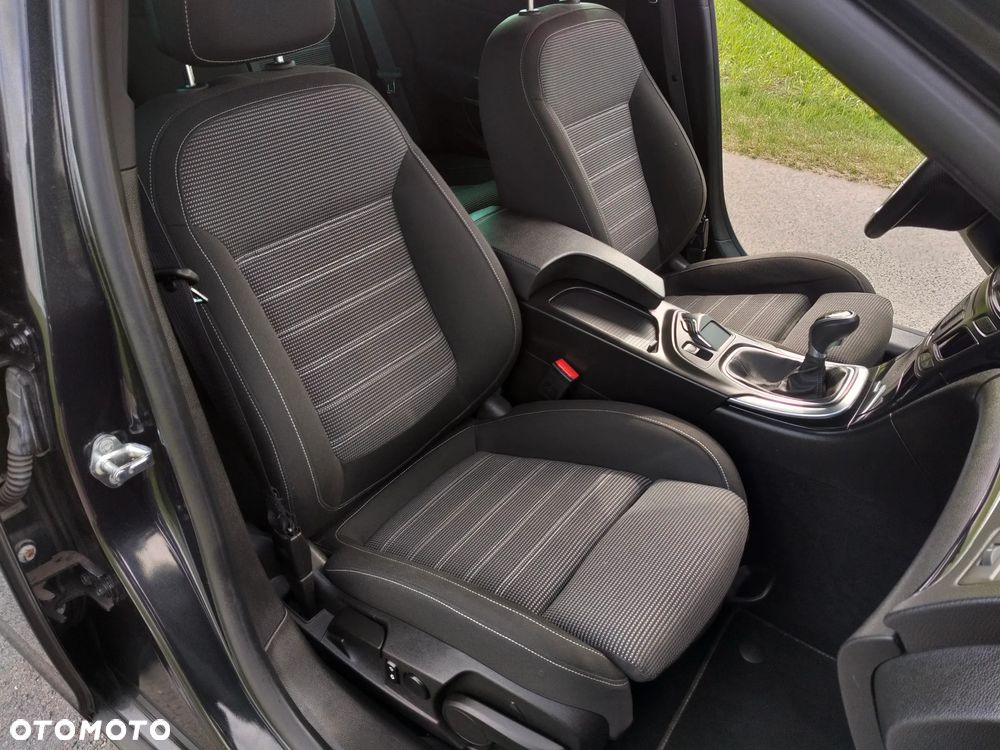 Opel Insignia 2.0 CDTI 4x4 ecoFLEX Start/Stop Business Innovation - 20