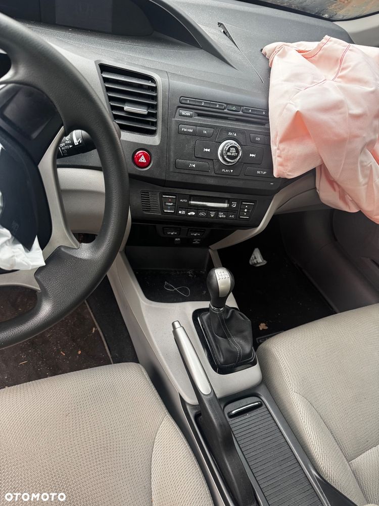 Honda Civic 1.8 Comfort EU6 - 13