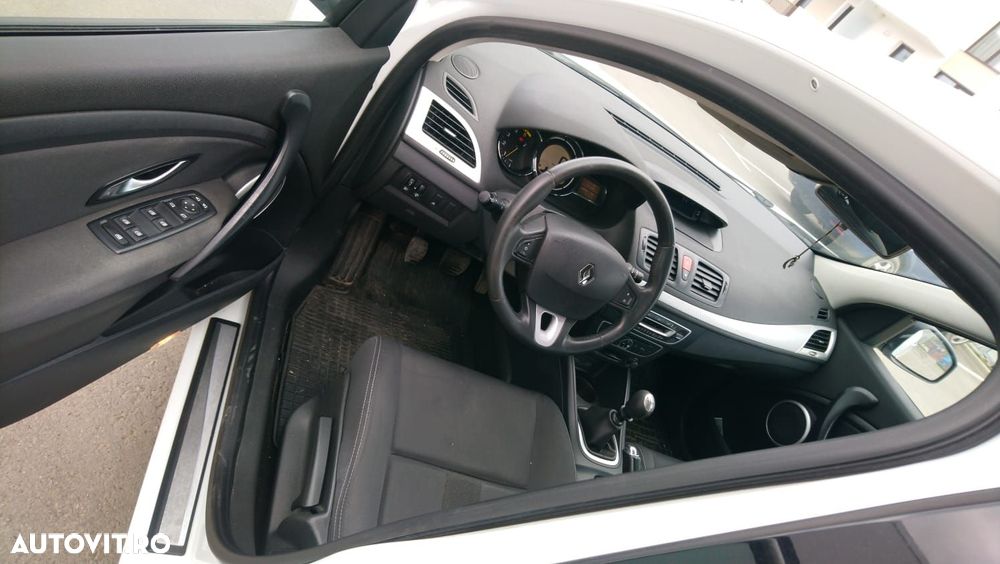 Renault Megane - 5