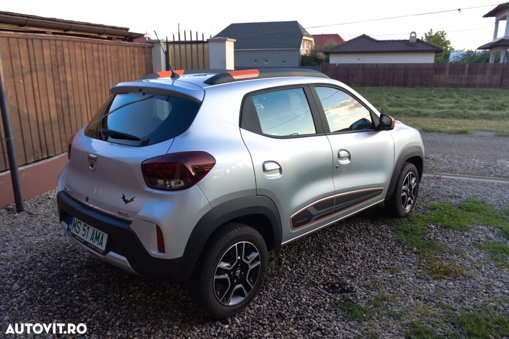 Dacia Spring Expression - 4