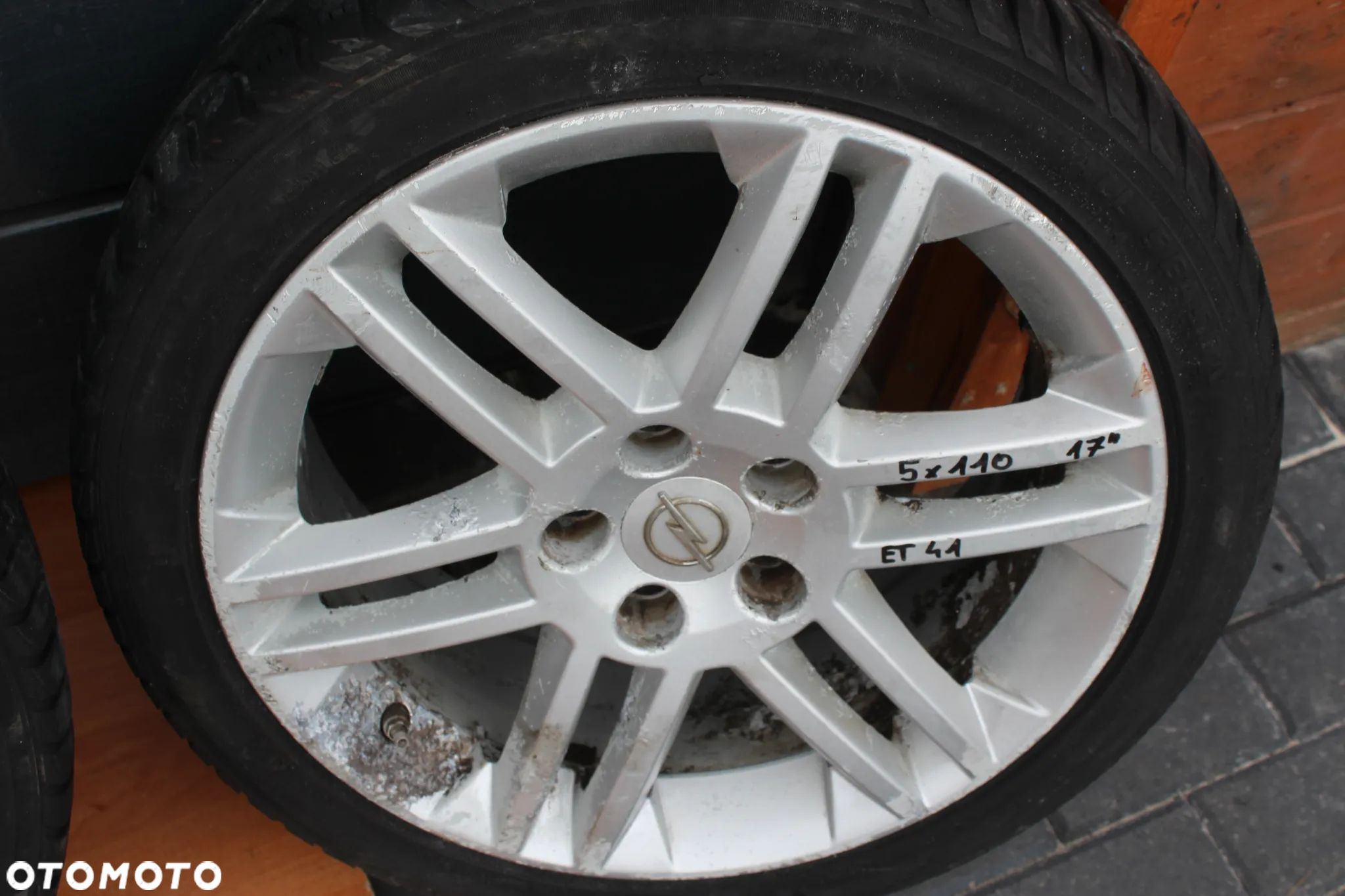 KOŁA FELGI ALUMINIOWE OPONY OPEL VECTRA C ASTRA H ZAFIRA B SIGNUM 17" 5x110 ET41 - 8