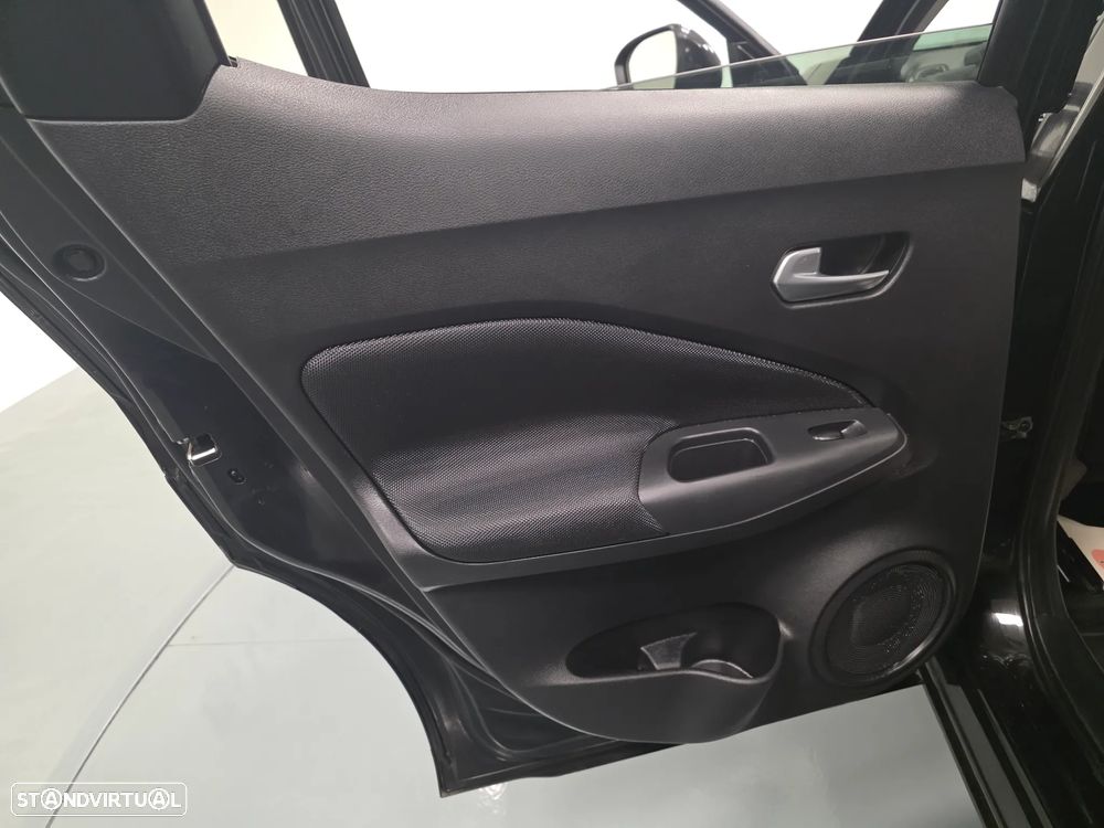 Nissan Juke 1.0 DIG-T Acenta - 37