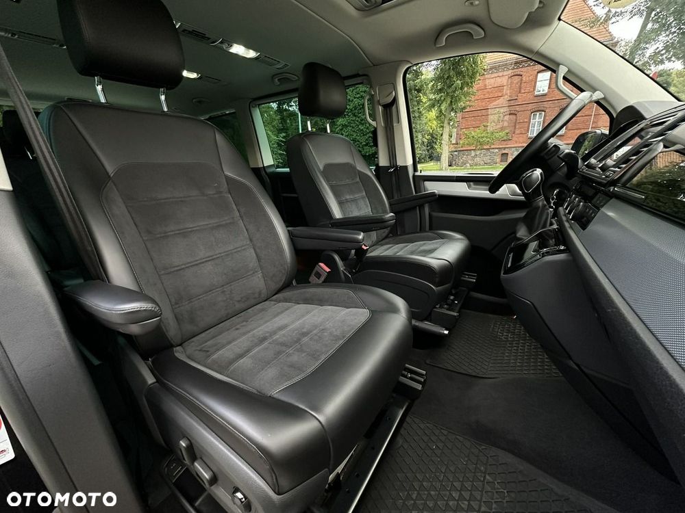Volkswagen Multivan - 10