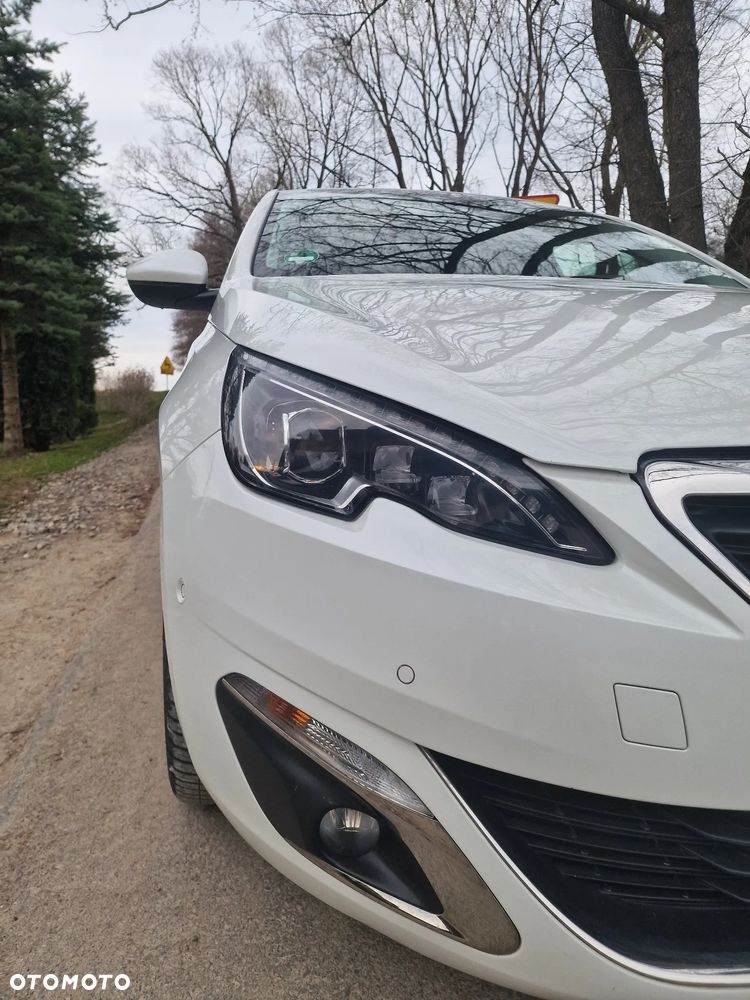 Peugeot 308 1.6 Premium - 7