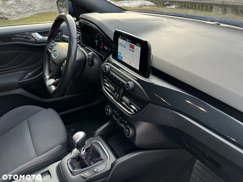 Ford Focus SW 1.5 EcoBoost ST-Line ASS - 13