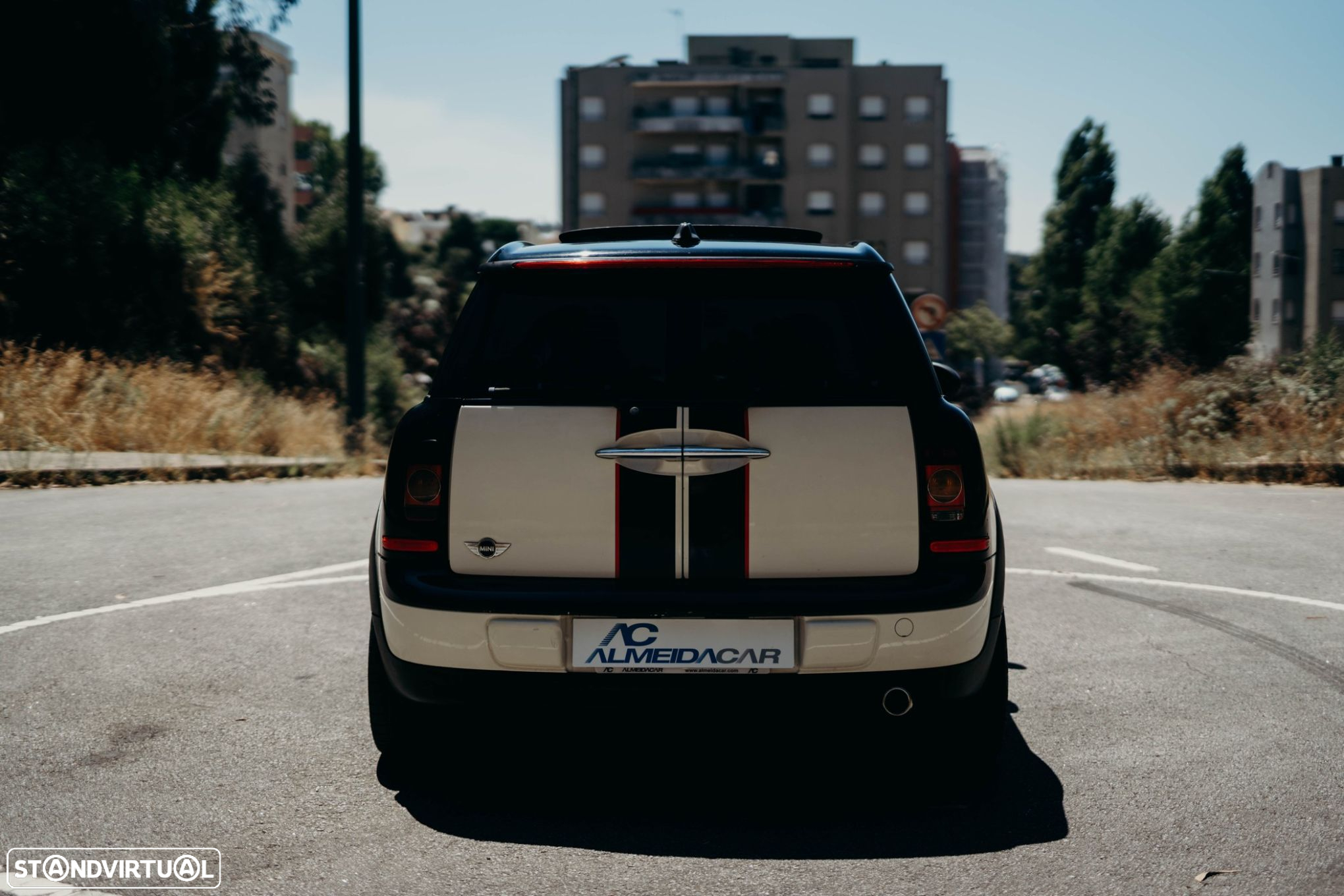 MINI Clubman Cooper D - 18
