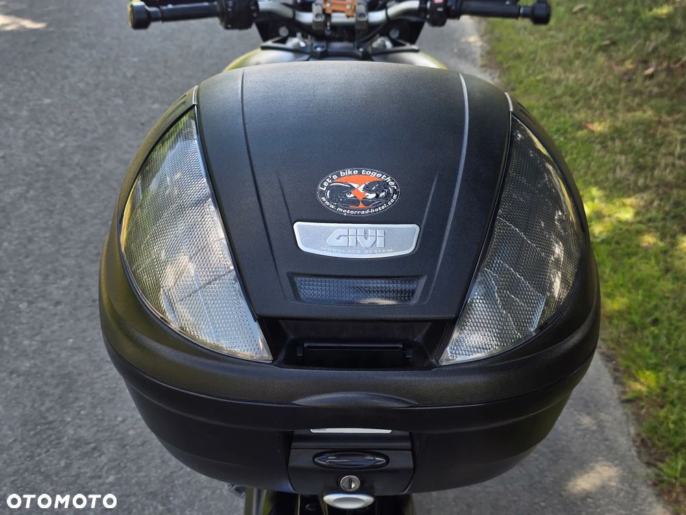 Yamaha MT - 35