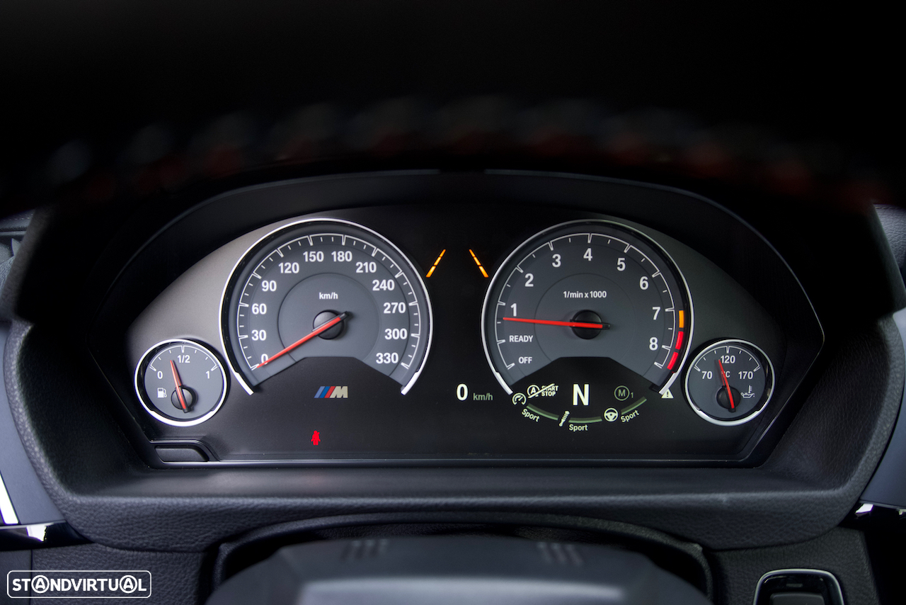 BMW M4 Cabrio DKG Competition - 39
