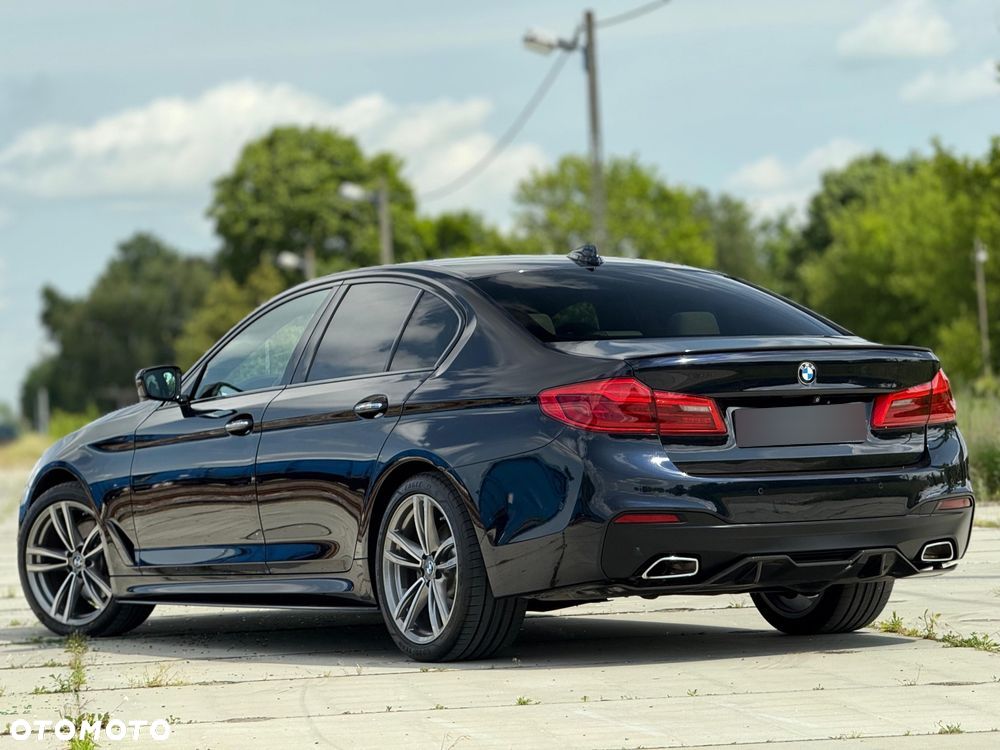 BMW Seria 5 520d xDrive M Sport sport - 21