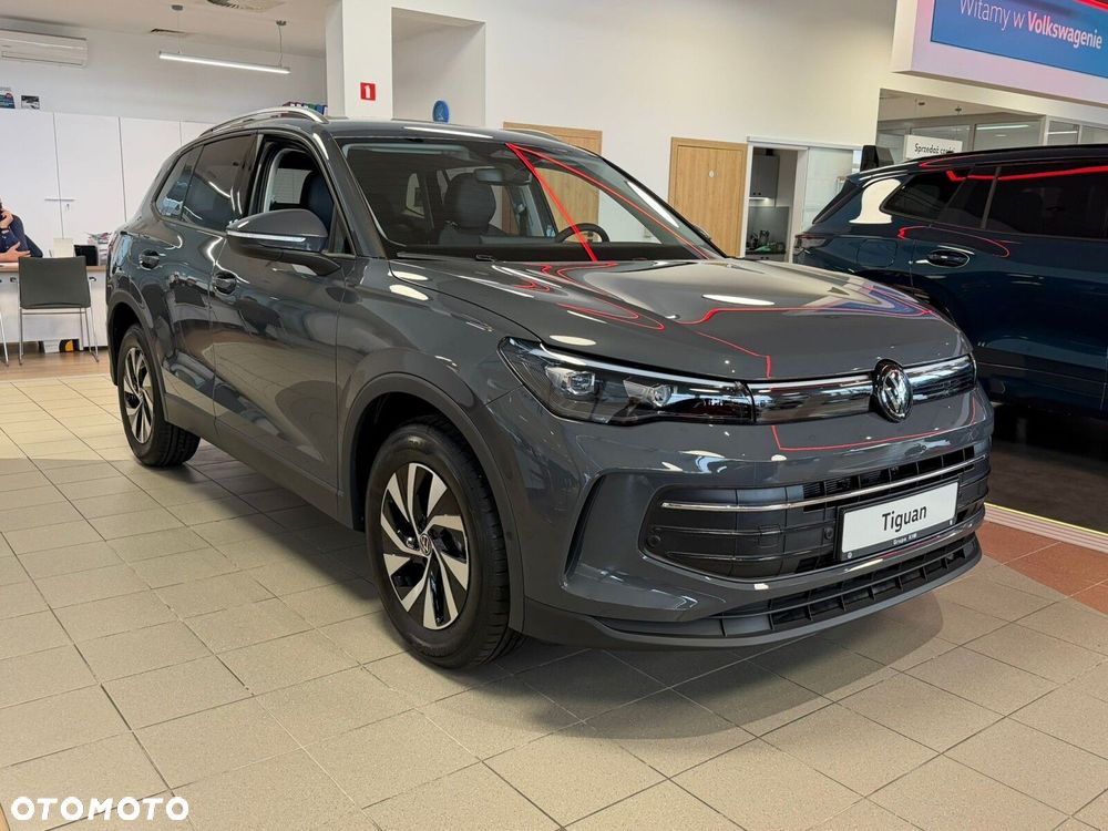 Volkswagen Tiguan - 2