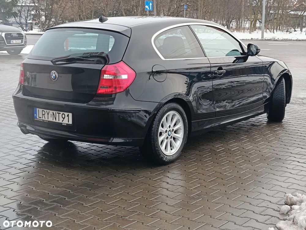 BMW Seria 1 116i Edition Sport - 16