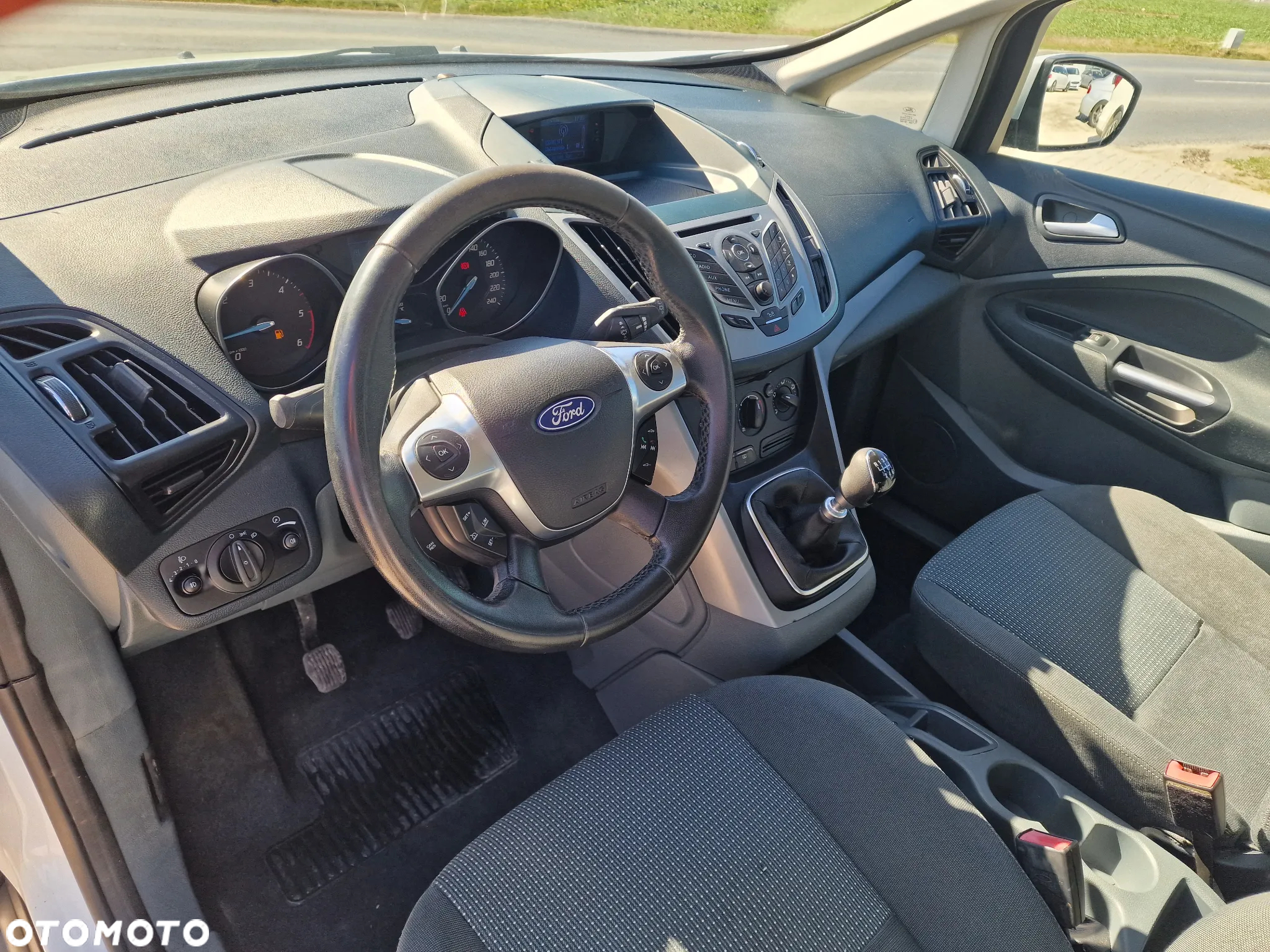 Ford C-MAX 1.6 TDCi Ambiente - 16
