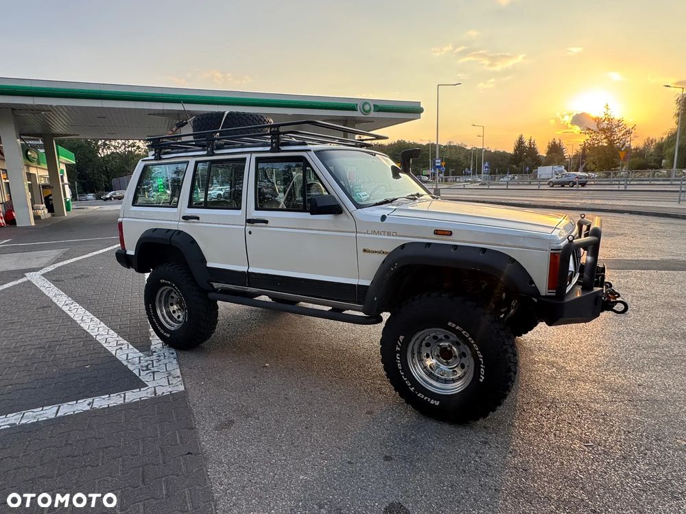 Jeep Cherokee 4.0 Limited - 5
