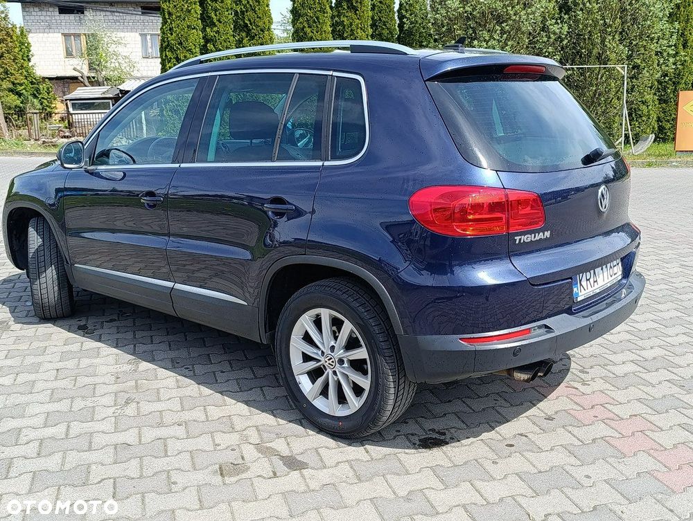 Volkswagen Tiguan - 5
