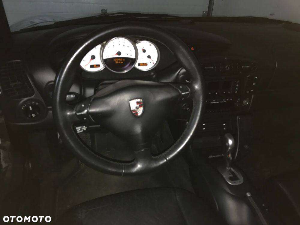 Porsche Boxster - 8