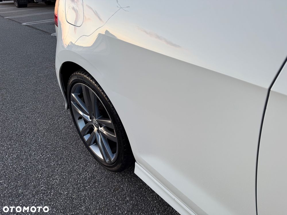 Volkswagen Golf 1.4 TSI BlueMotion Technology Cup - 39