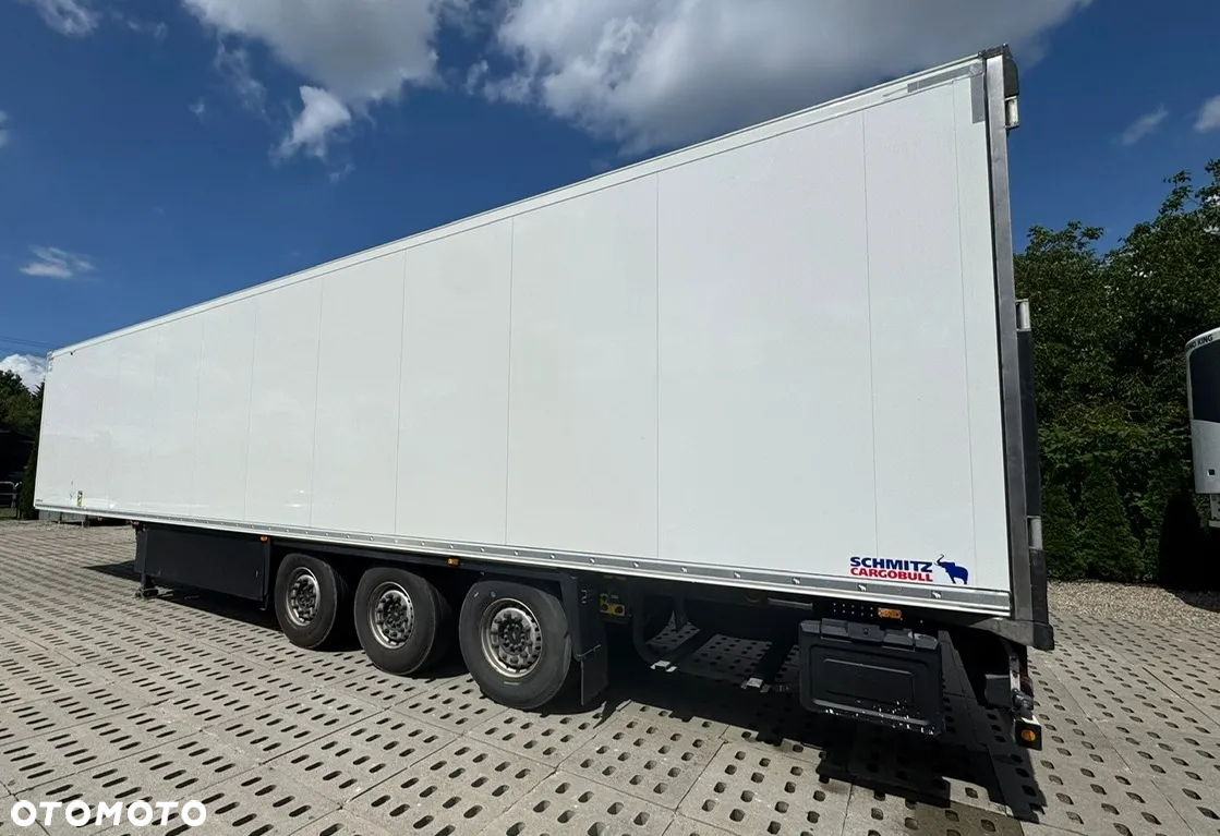 Schmitz Cargobull | 2021 | Gruba ściana | Carrier 1550 - 4