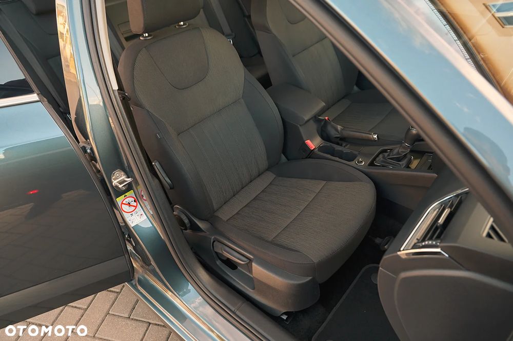 Skoda Octavia 1.6 TDI DSG Ambition - 21